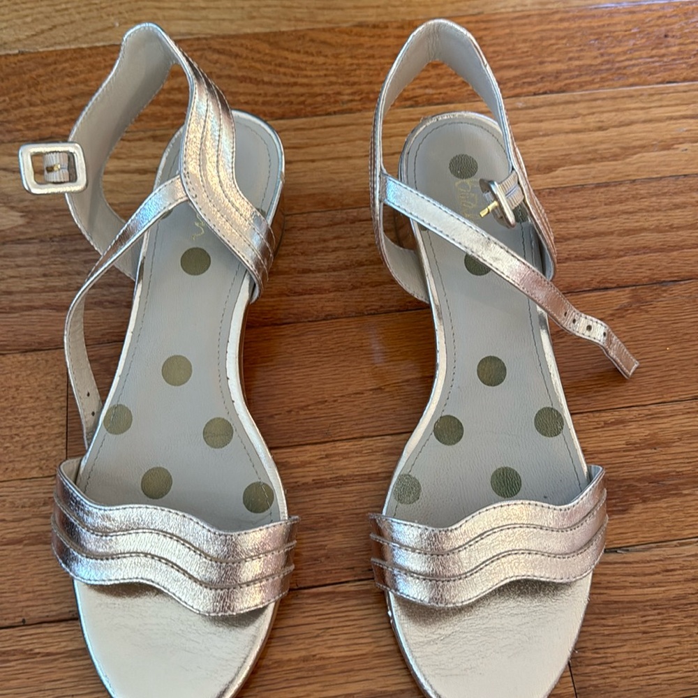 Rose gold kitten heel